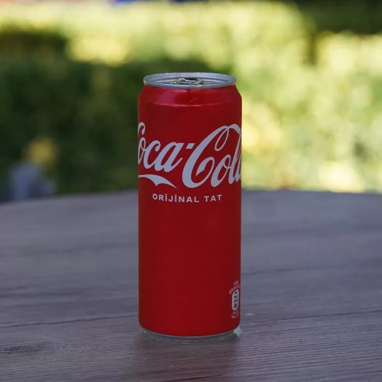 Kola